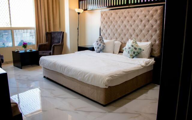 Qasayed Hotel