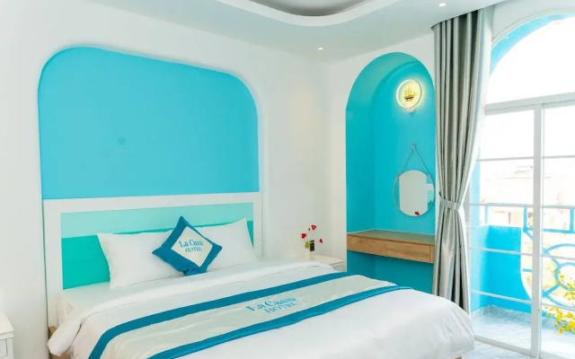 La Casa Hotel