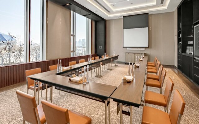New World Shenyang Hotel