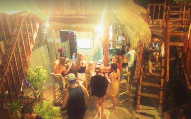 Good Vibes Bungalows