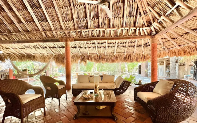 Mahanaim Beach House 20 min from CTG