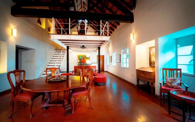 Trinity At Fort Cochin
