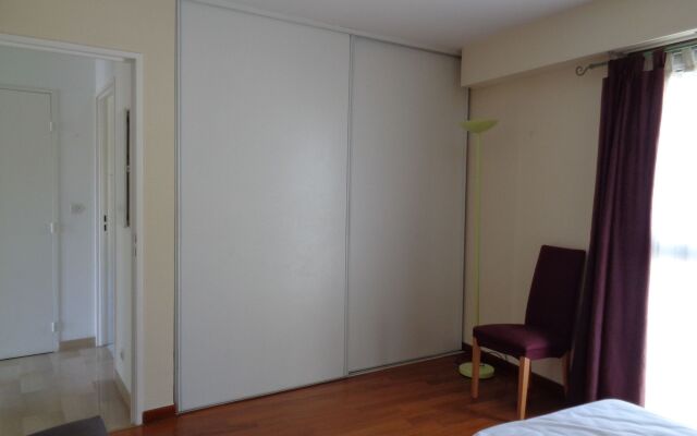 Home Rental Appartement Maupassant