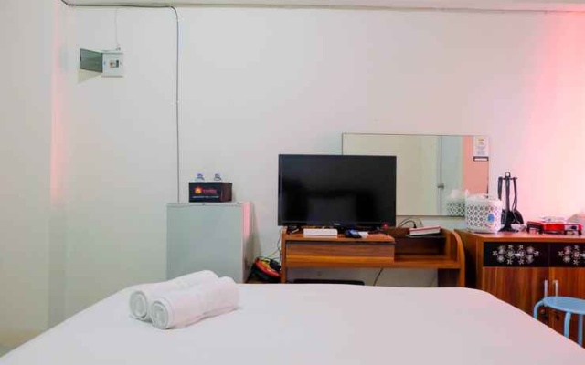 Simply and Tidy Studio Apartment at Green Pramuka City By Travelio – Guest Rooms – Jakarta