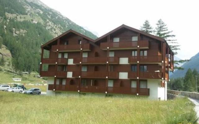 Haus Opal