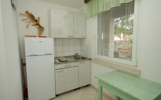 Apartment Mimi - with swimming pool A4 Christa  Krnica, Istria