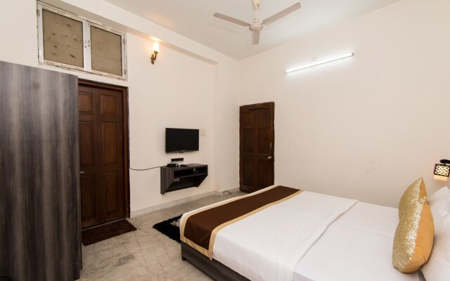 OYO 6774 Apartment The White Feathers