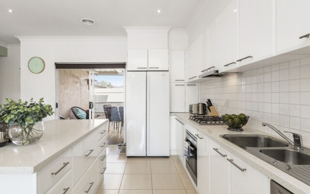 Boutique Stays - The Richardson
