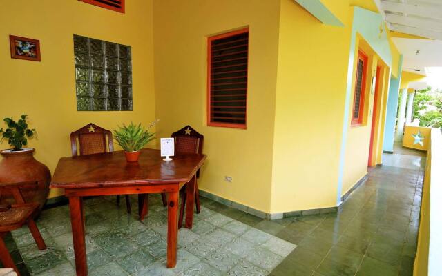 Casa Delfin Guest House