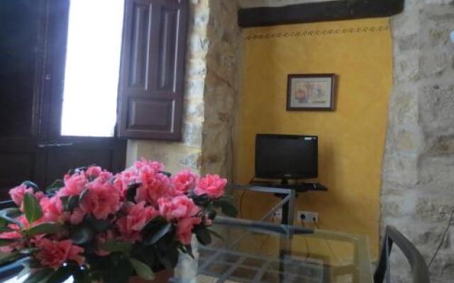 Apartamentos Turísticos El Losal