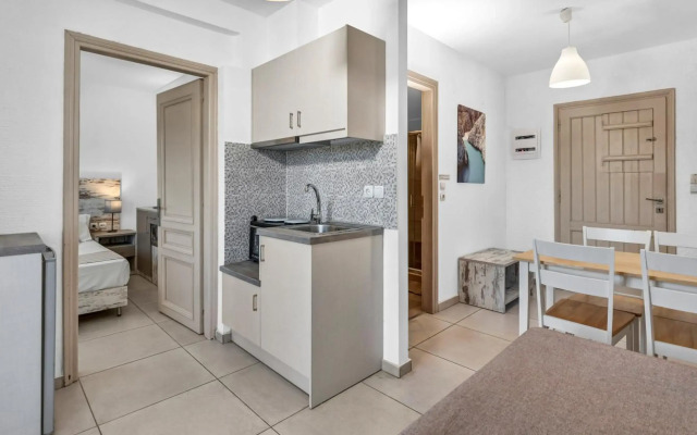 Erato Hotel