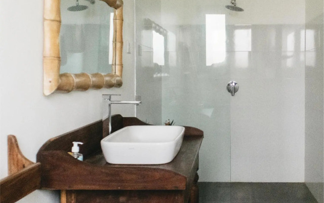 Poya Villa Ahangama by Sunsessions