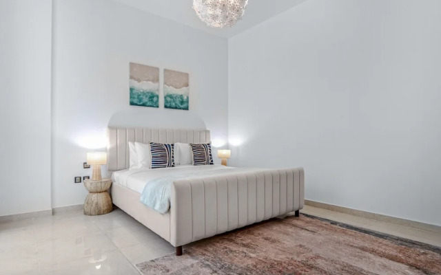 Easygo-upgraded 1bdr Polo Residence