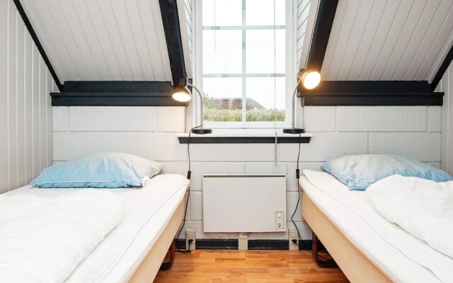 6 Person Holiday Home in Ringkobing