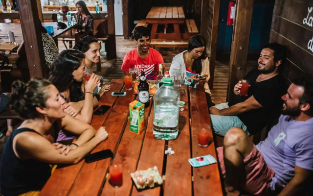 Mar de Fondo Hostel