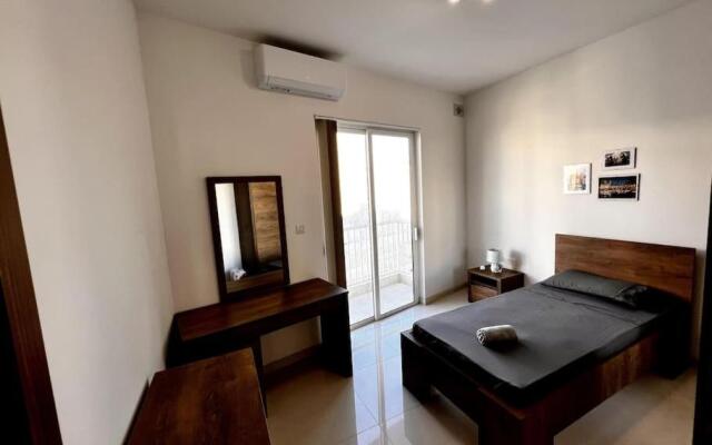 Viewline SeaView Modern 3 Bedroom Apartment