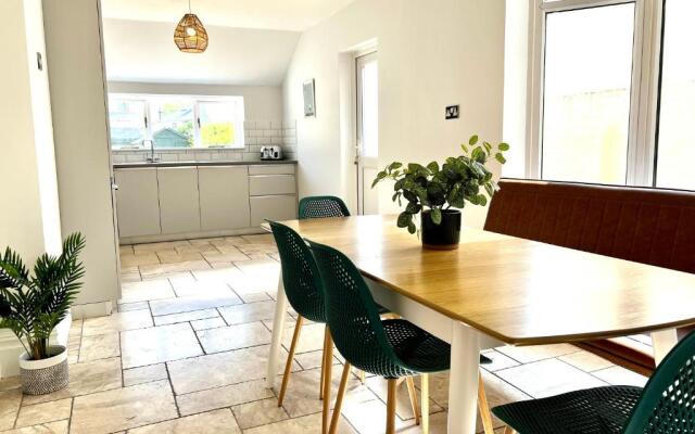 Whitchurch House by Switchback Stays