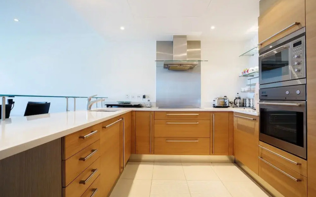 Vive Unique Luxury Apartment Chelsea Bridge Wharf