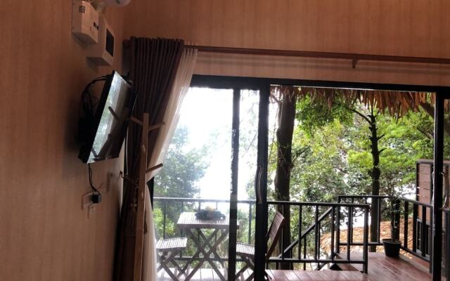 Decho Beach Resort