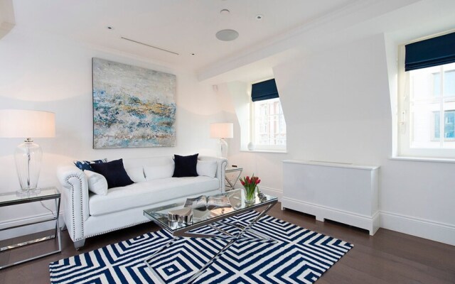 Contemporary 2 Bed Flat- Heart of Covent Garden