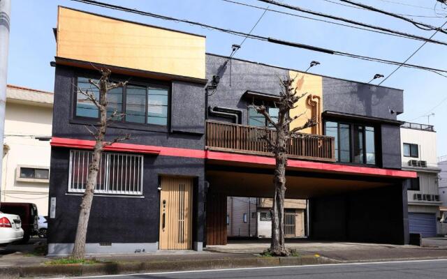 SAKURA house Yukawa -屋根付きBBQ-