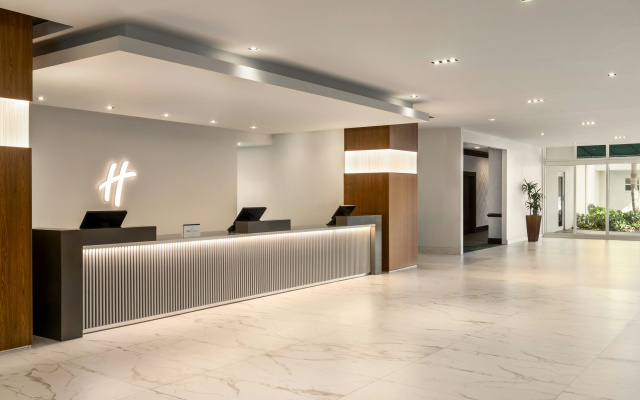 Holiday Inn Miami Beach - Oceanfront by IHG - Image 2