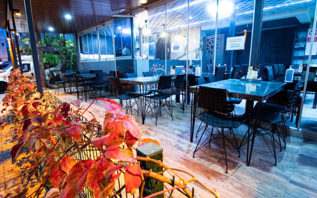 Exporoyal Hotel