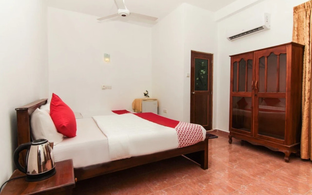 OYO 119 Lagoon Waves