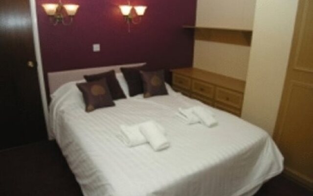 The Chainbridge Hotel