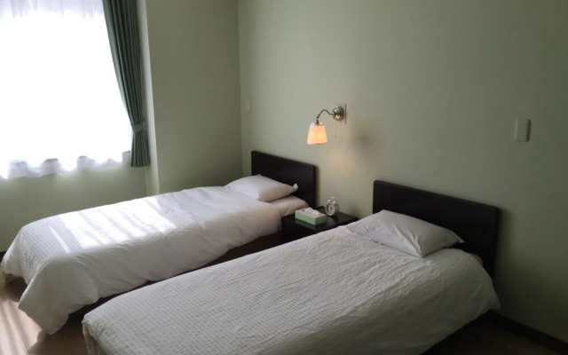 White Rose Inn