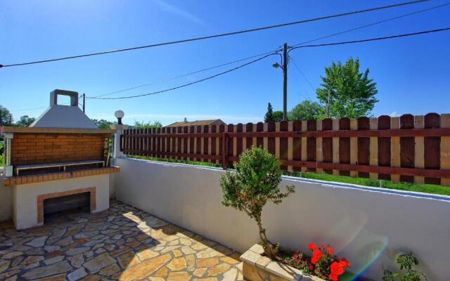 Sidari Beach Villa by MediterraneanVillas