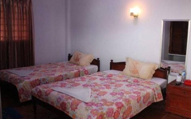 Lucky Ro Hotel & Restaurant