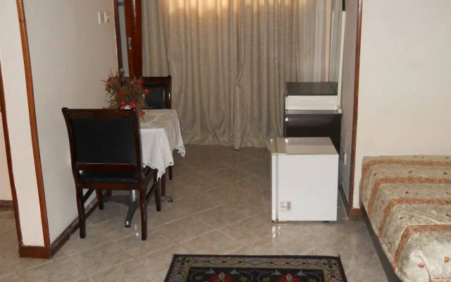 Aristocrat Hotel