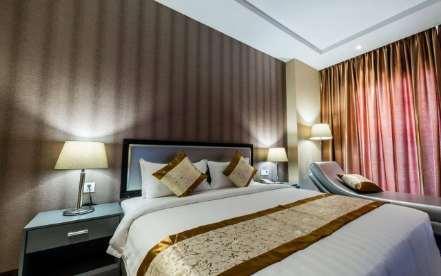 The Litz Hotel & Suites