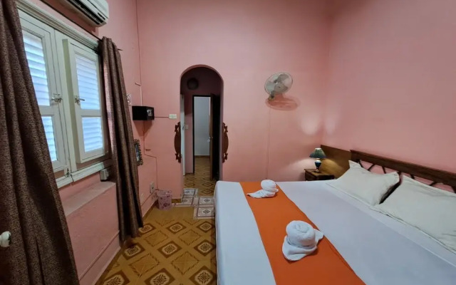 Casa Miriam Hostal Colonial