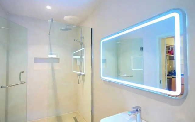 Blossom Service Apartment