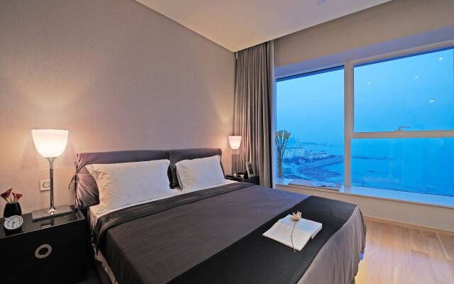 Qingdao Majesty Mansion Hotel