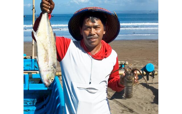 Surya Pesona Beach Hotel