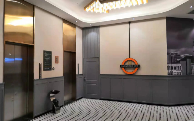 City Comfort Premier Hotel (Luocheng Chengzhong Building)