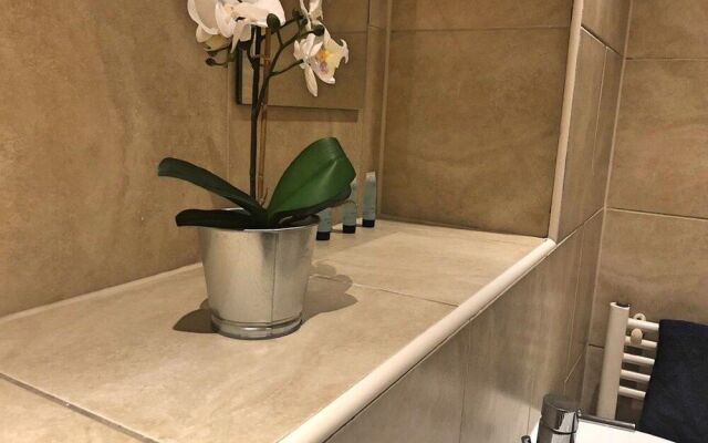 Harley Apartments Broughton House