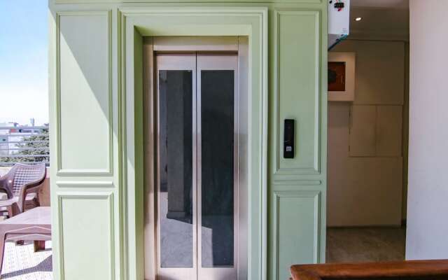 Fabhotel Sonachi Grand