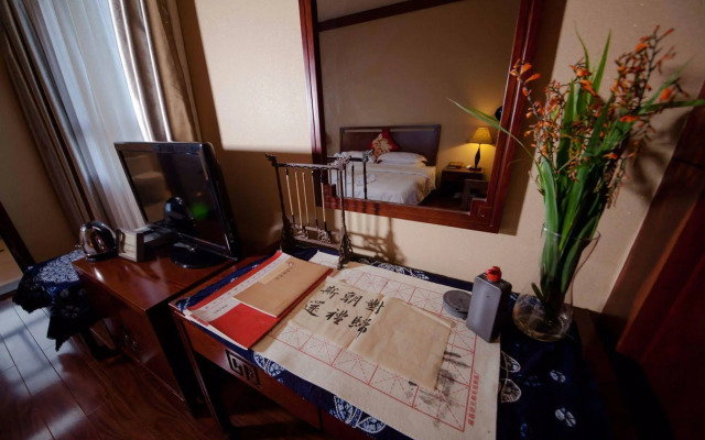 Dali Yinfeng Hotel