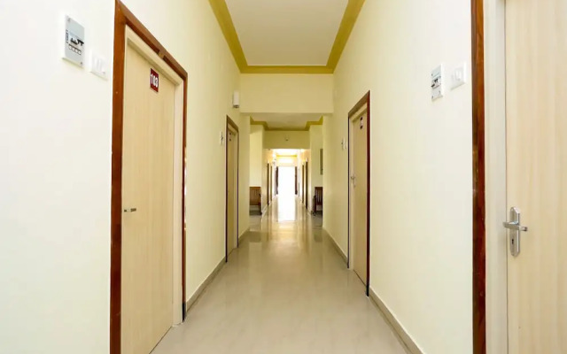 OYO 18627 Hotel Mithila
