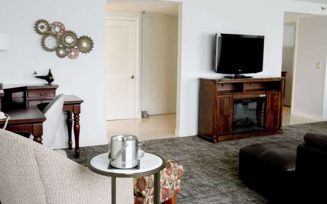 DoubleTree by Hilton Hotel Charlottesville