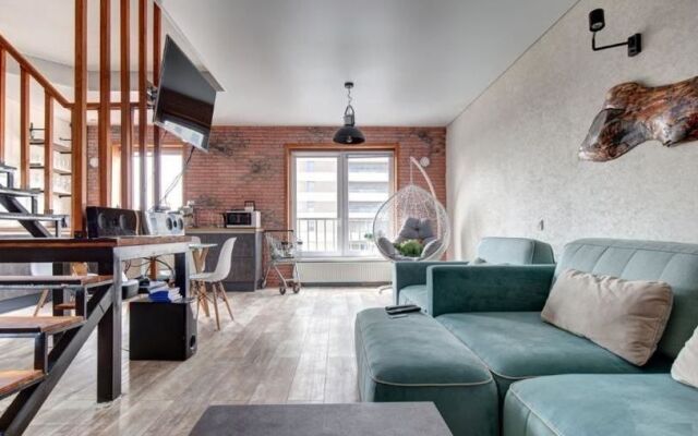 Дизайнерский неоновый лофт 35 м2 Москва Площадь Ильича Снять Дизайнерский неонов