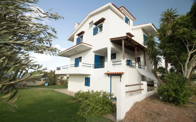 Mantilida Villa & Studio