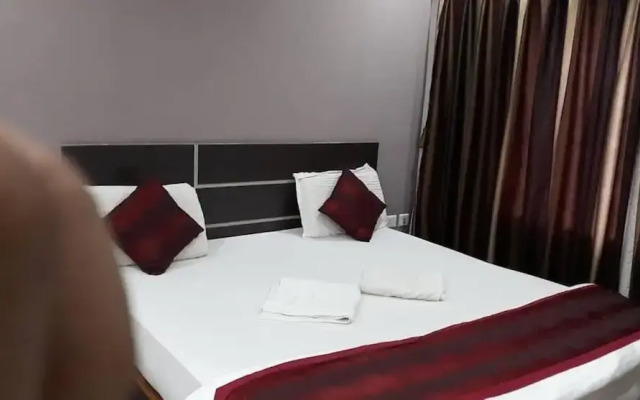 Goroomgo Shree Ganapati Premium