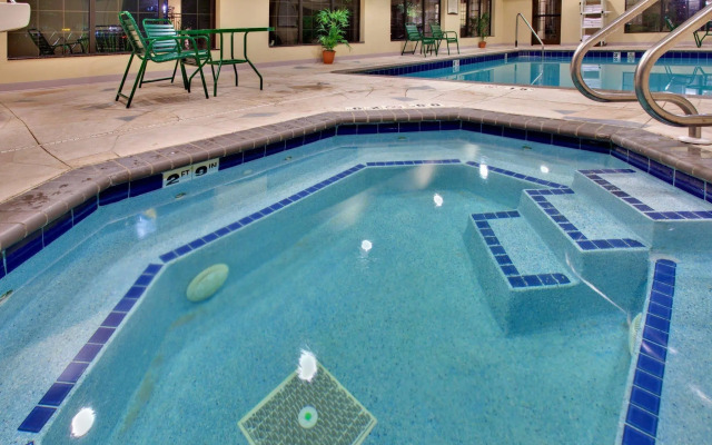 Staybridge Suites Davenport by IHG