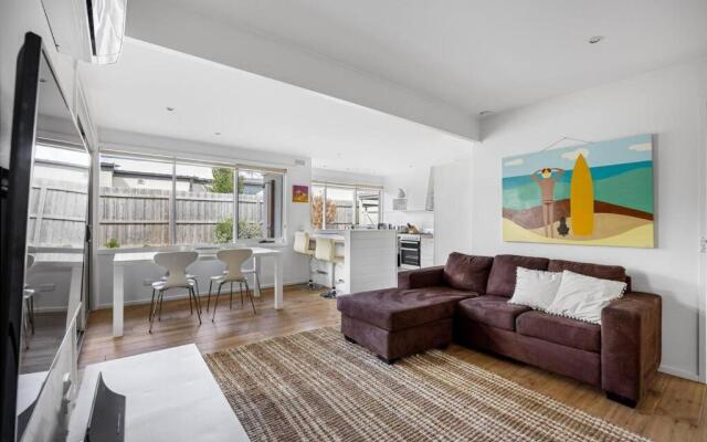 Iluka - coastal family living, only 700m to beach