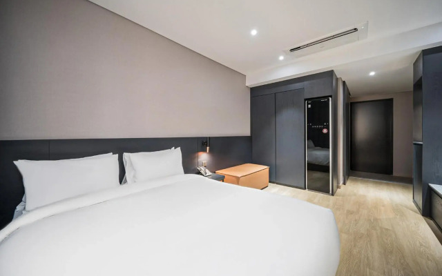 Rivertain Hotel Gyeongju